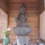 北町聖観音座像